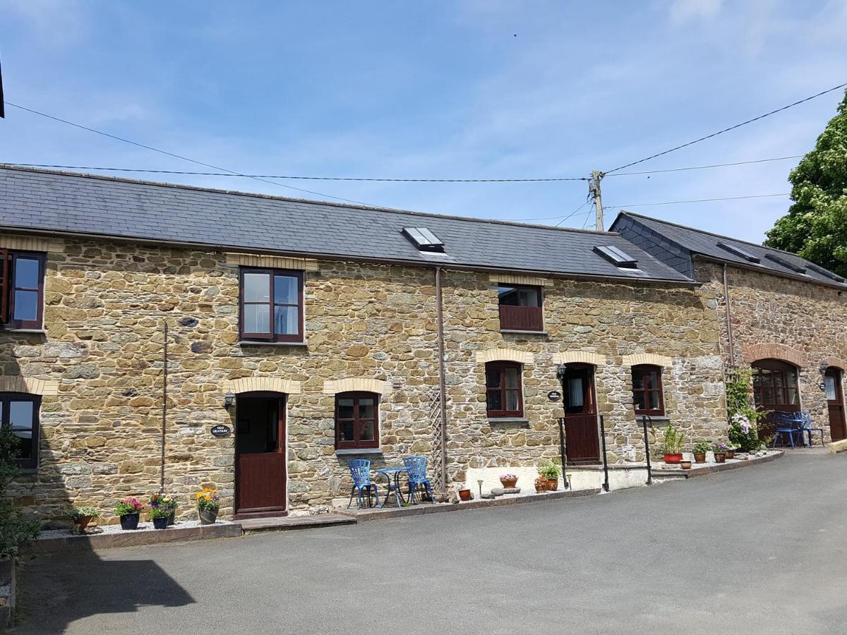 The Old Granary Villa Launceston Exterior photo